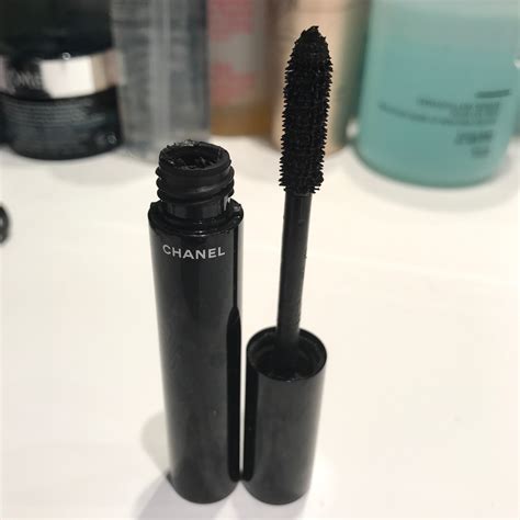 chanel le volume de chanel reviews|chanel le volume mascara dupe.